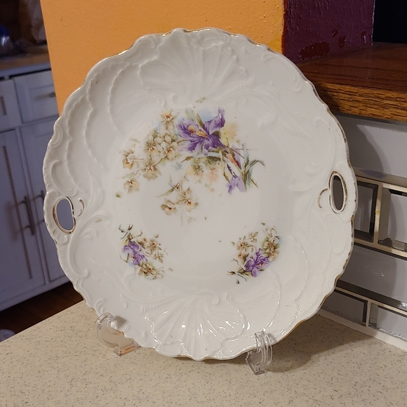 Vintage Other - DECORATIVE PLATE FLORAL DESIGN please note plate stand not included
